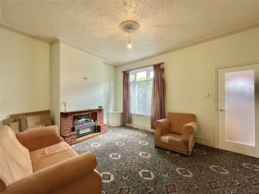 Property photo 2 of 18 Picture No. 48
