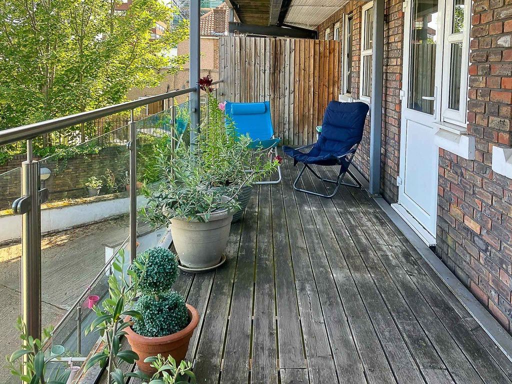Property photo 2 of 21 Picture No. 47