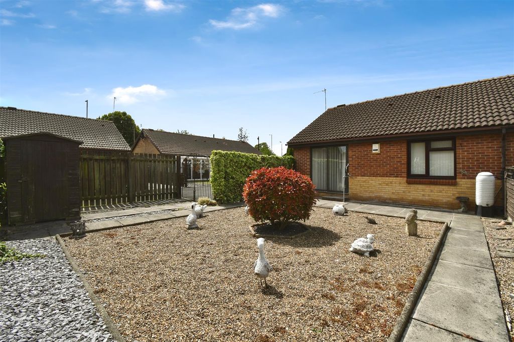 Property photo 2 of 14 Outside