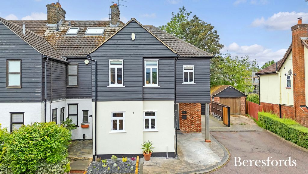 Property photo 1 of 17 Picture No. 02