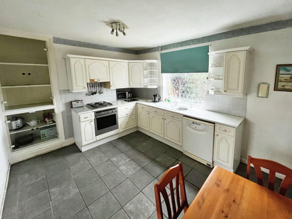 Property photo 3 of 13 Bbe2Dfe9-Kitchen 20Diner.Jpg