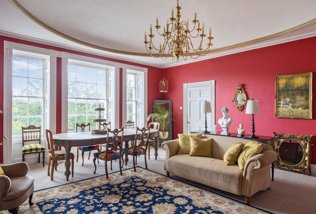 Property photo 1 of 16 1357531-13-68d403...