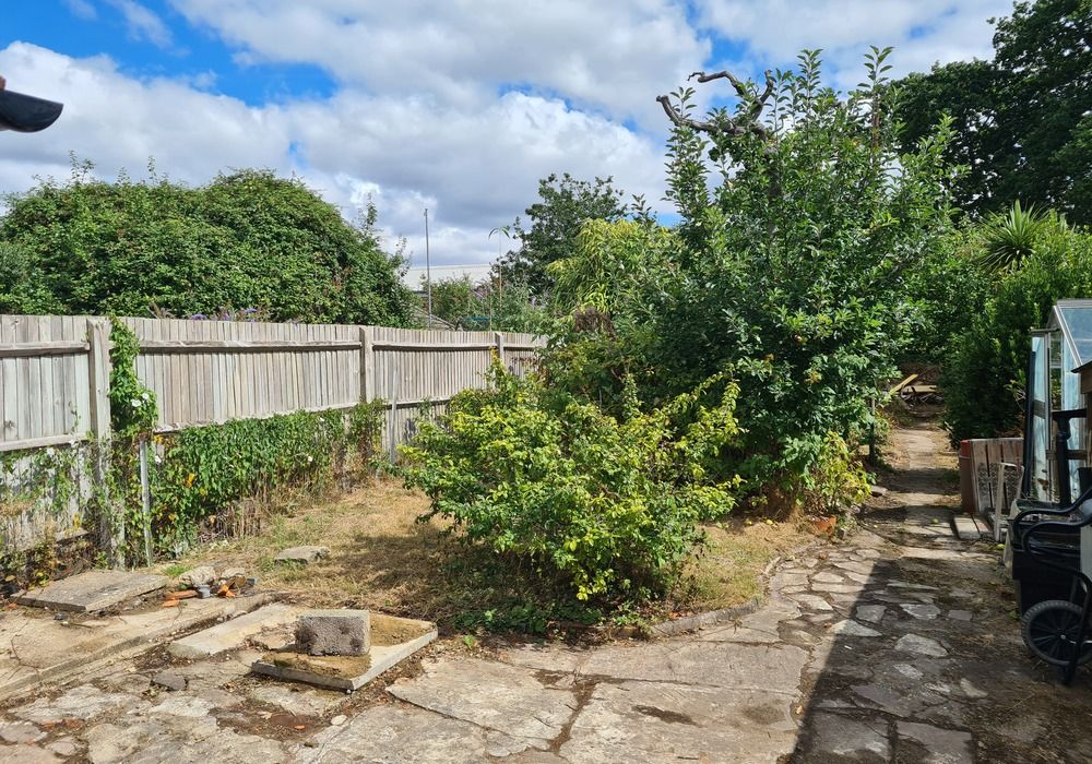 Property photo 2 of 24