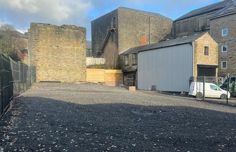 Property photo 1 of 30