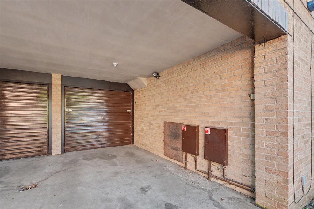 Additional image 14 of 2 bed maisonette for saleLenton Manor, Nottingham NG7