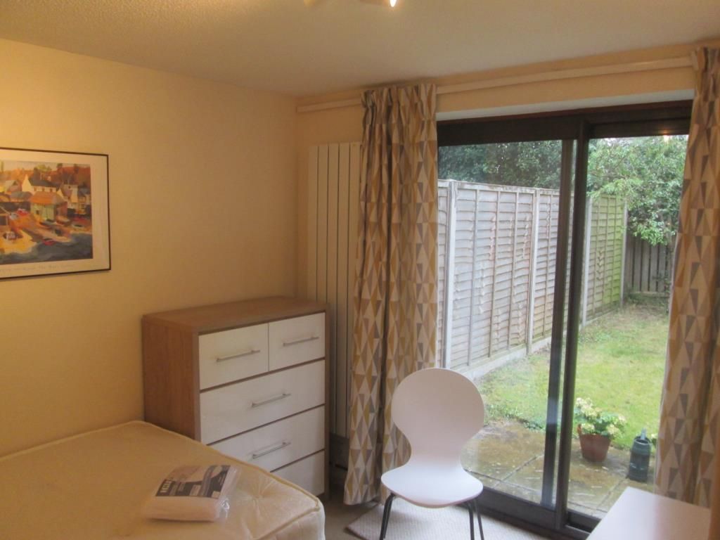 Property photo 3 of 12 Bedroom