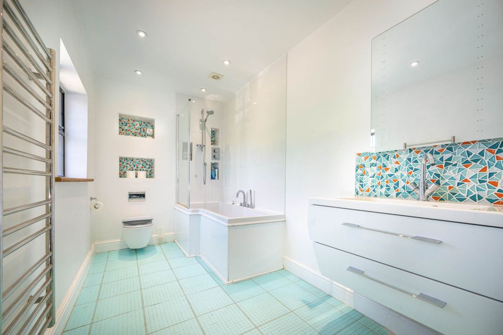 Additional image 13 of 6 bed country house for saleBolney Road, Lower Shiplake RG9