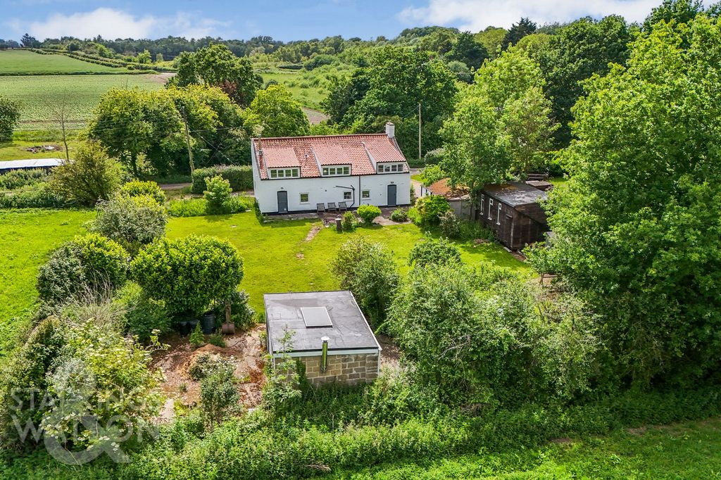 Property photo 1 of 30