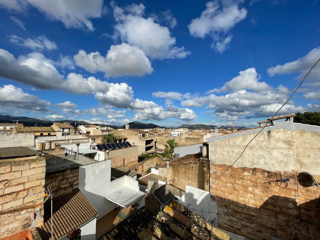 Property photo 2 of 6 Img_2572.Jpg