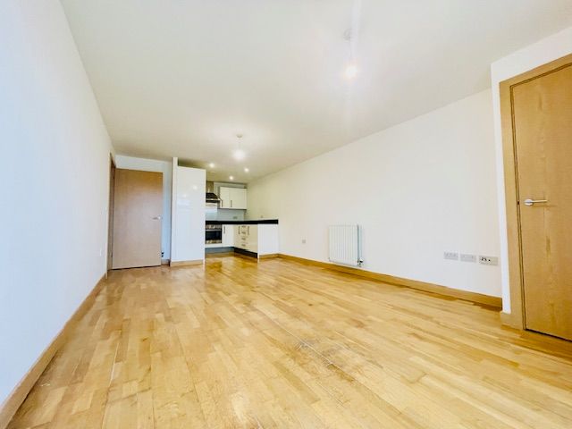 Property photo 2 of 11 Photo 10