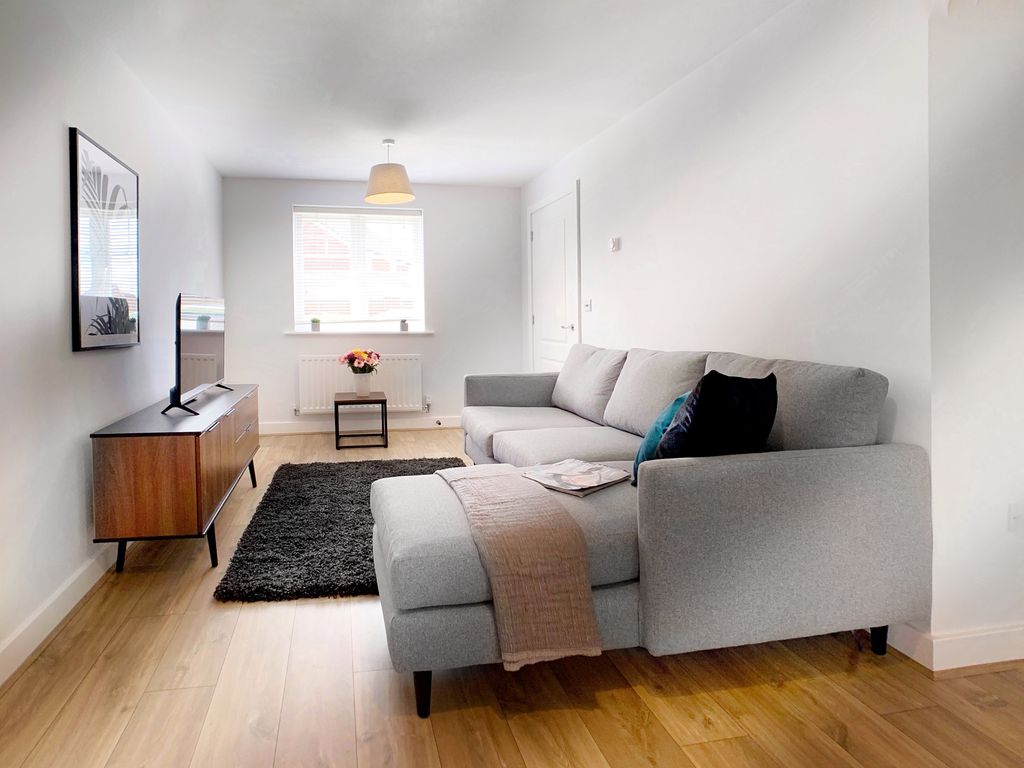 Property photo 3 of 13