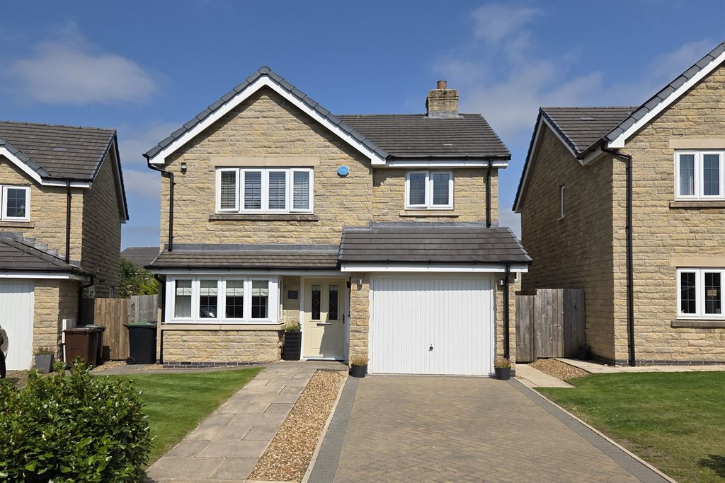 Property photo 1 of 19 (Main)