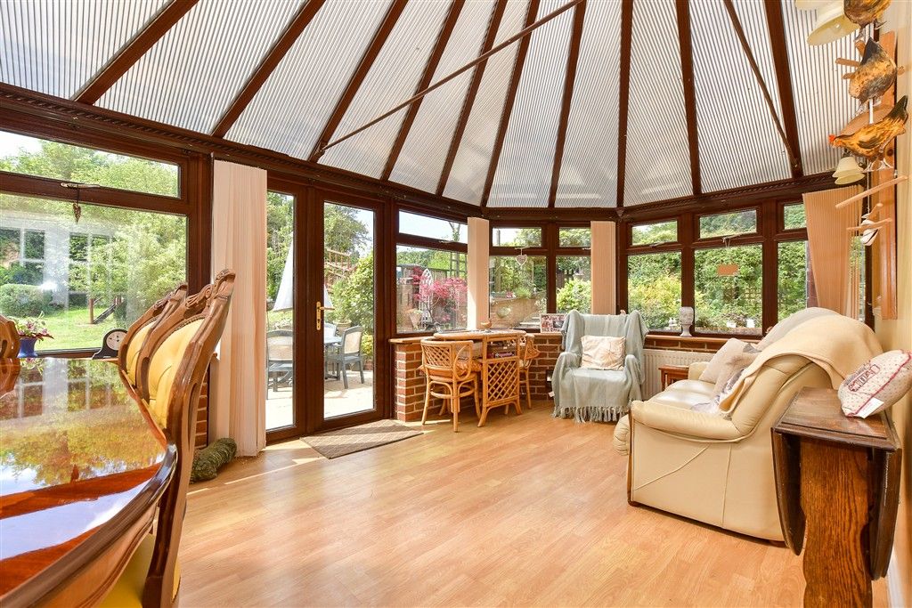 Property photo 3 of 16 Conservatory