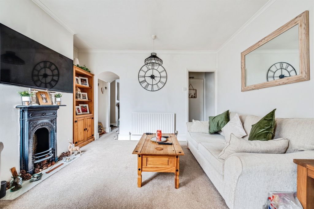 Property photo 1 of 14
