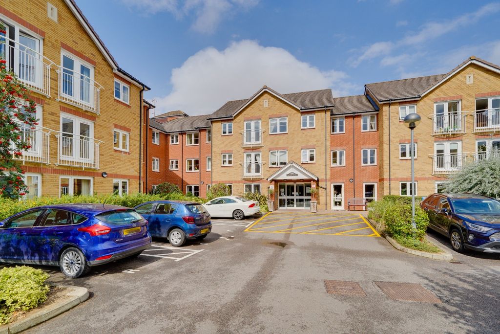 Property photo 1 of 15 3585290