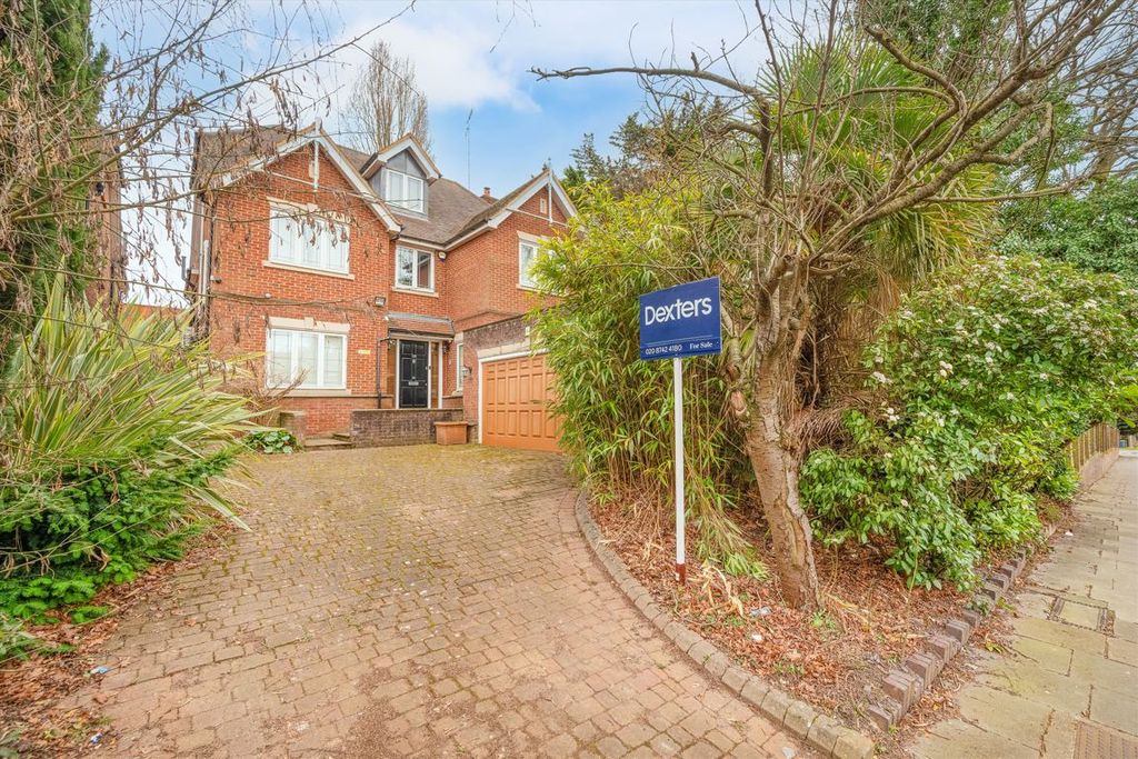 Property photo 1 of 9