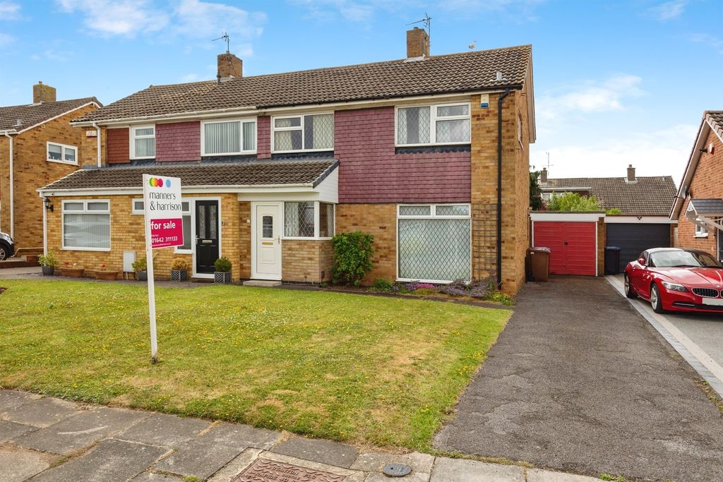 Property photo 1 of 17