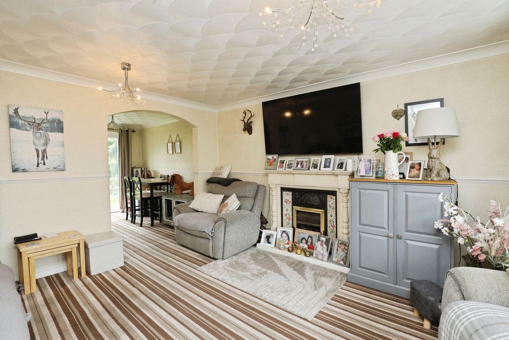 Property photo 2 of 21 Pbox-Img.Jpg