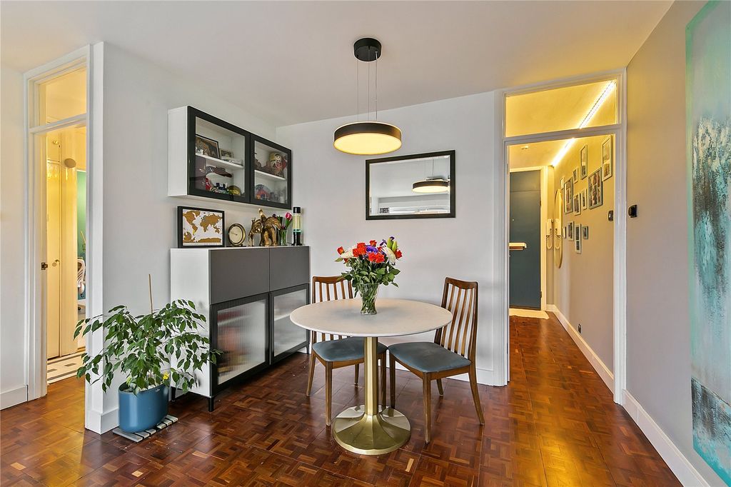 Property photo 3 of 9 Picture No. 11