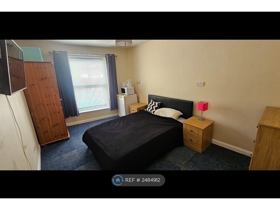 Property photo 3 of 6