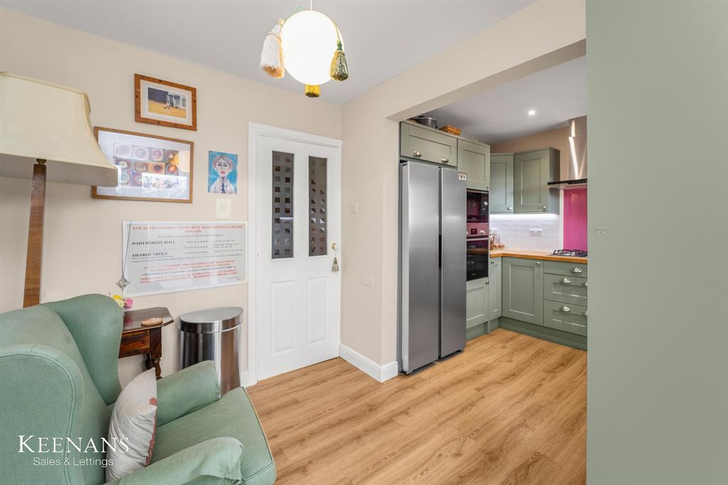 Property photo 3 of 36 Dsc03560-2.Jpg