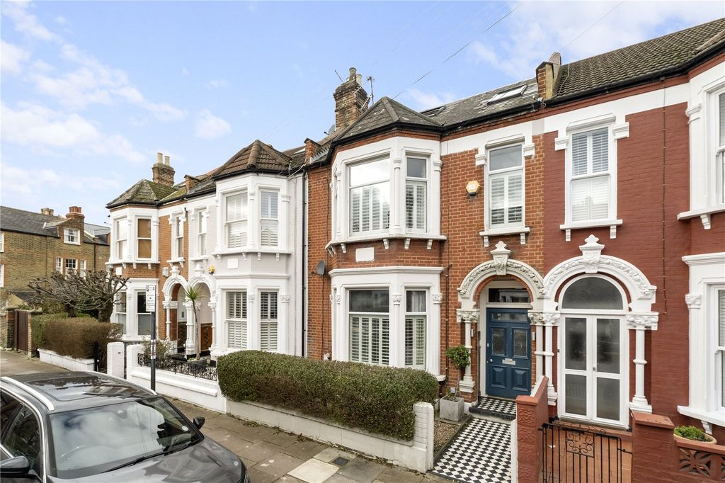 Property photo 2 of 13 Picture No. 23