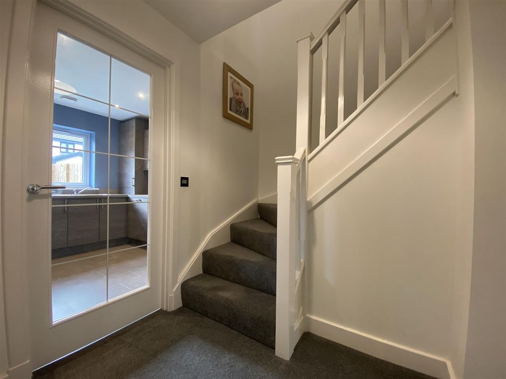Property photo 3 of 26 3.Jpg