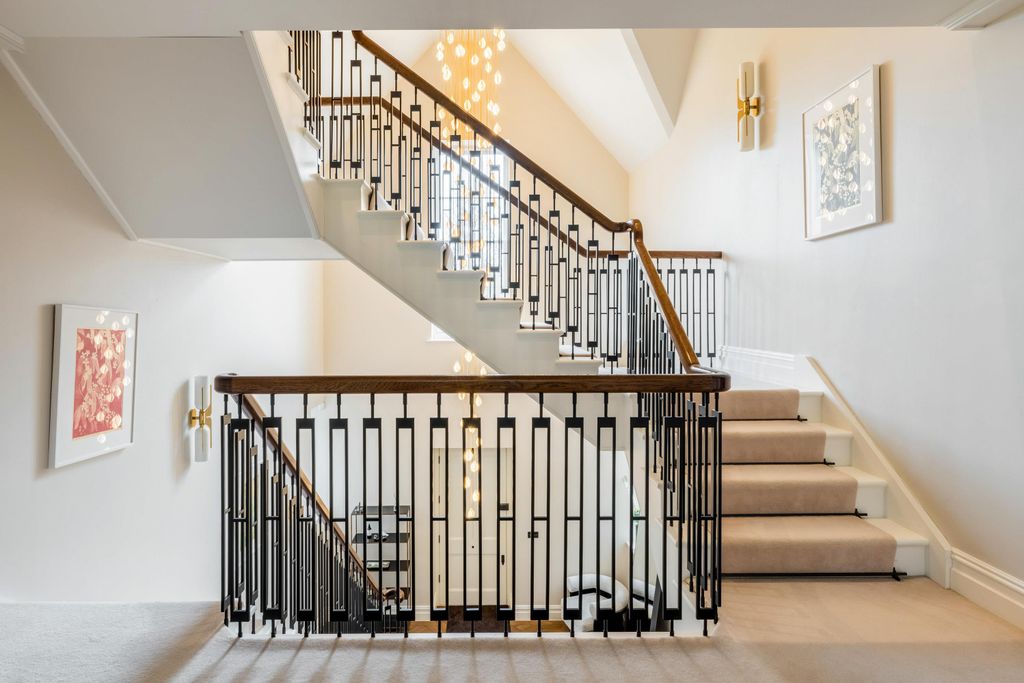 Additional image 19 of 5 bed detached house for saleWoodland Rise, Sevenoaks, Kent TN15