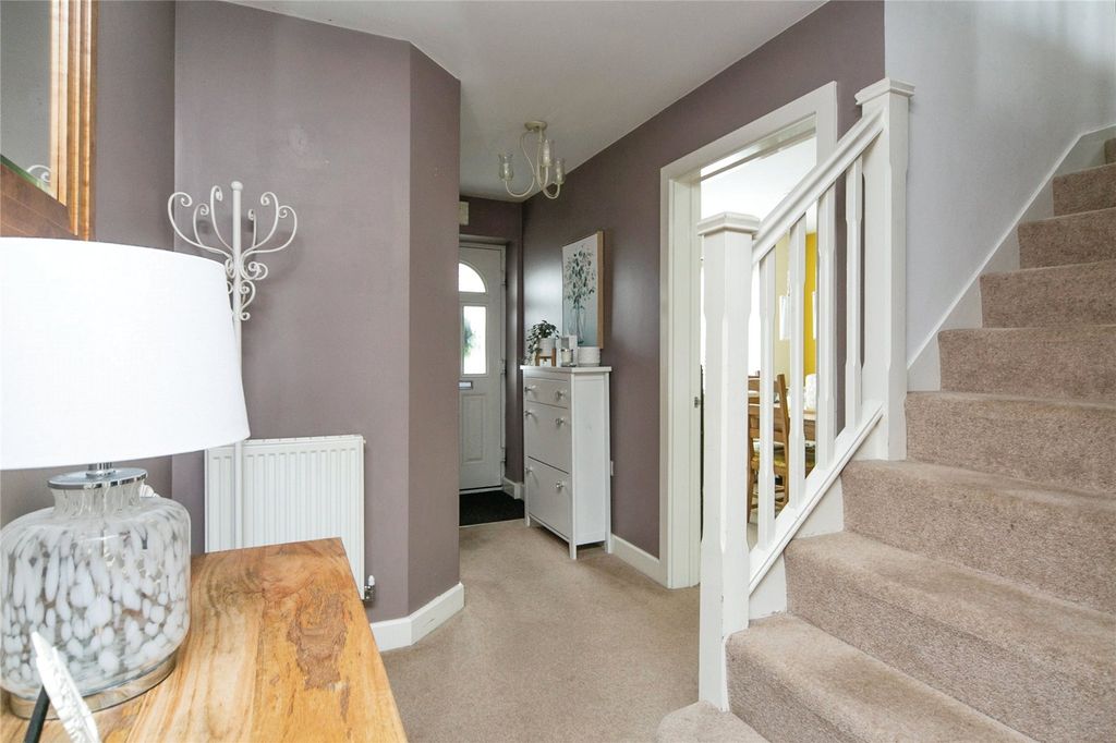 Property photo 2 of 17 Photography