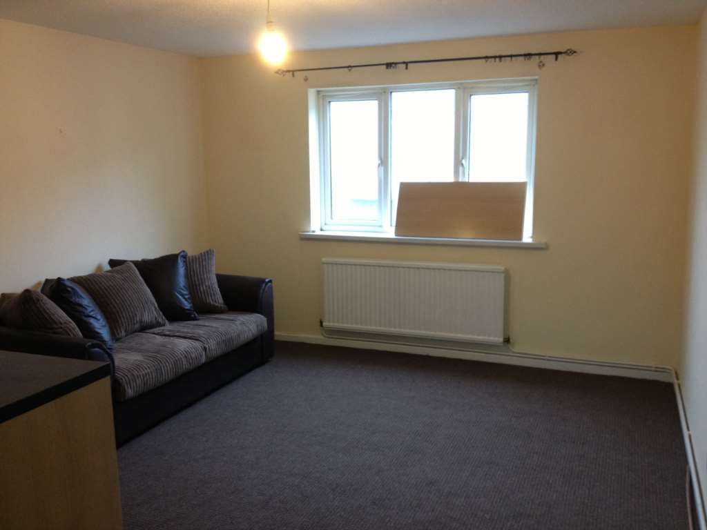 Property photo 2 of 7