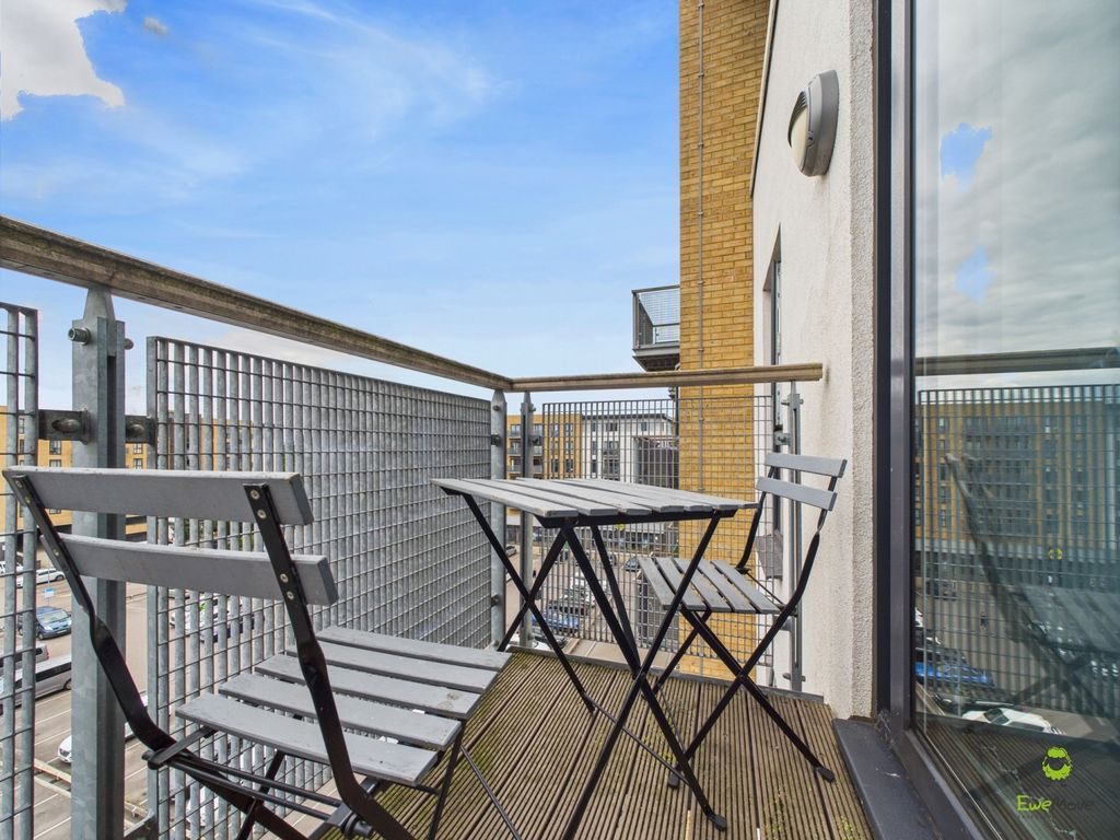 Property photo 2 of 6 Presented By Alfie Spike Of Ewemove Bexleyheath An