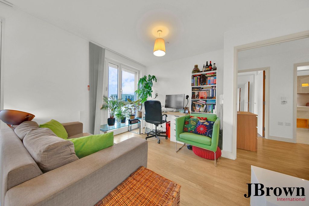 Property photo 2 of 9