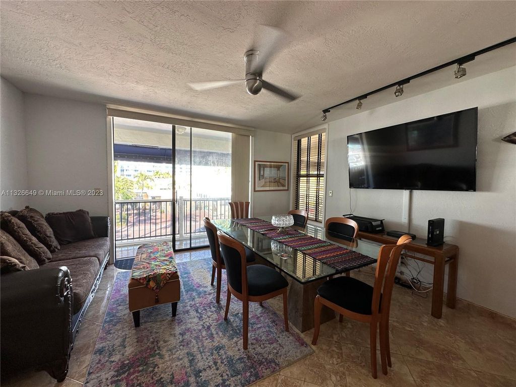 Property photo 3 of 28 <Alttext/>