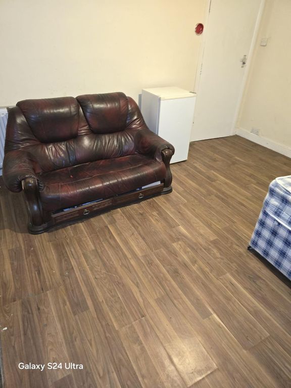 Property photo 2 of 2