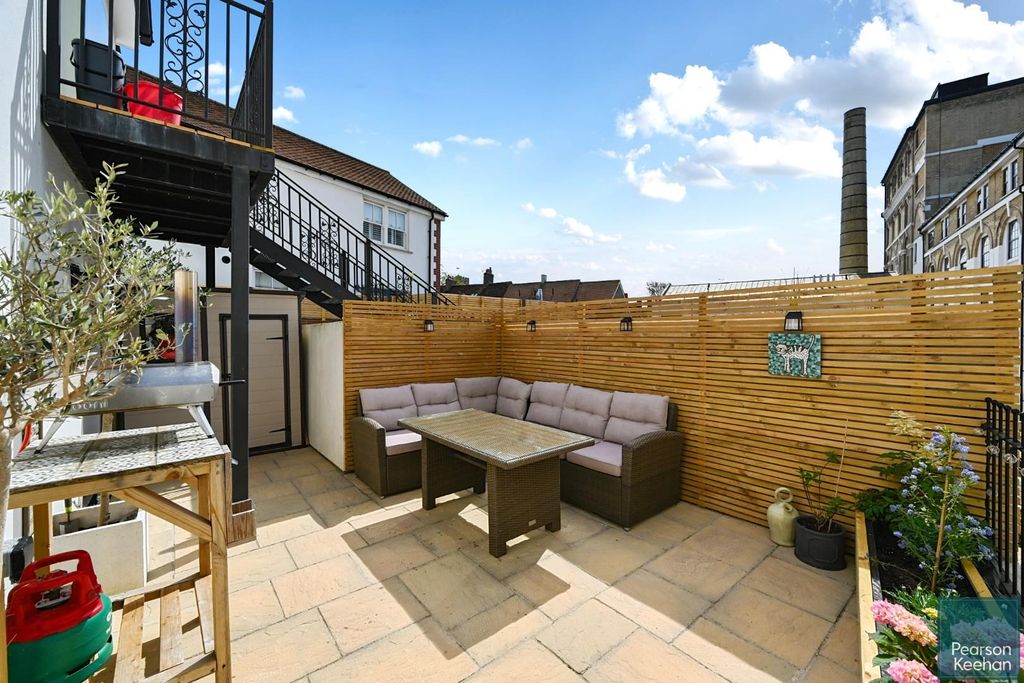Property photo 2 of 20 85 Drove Road, Portslade, Bn41 (2).Jpg