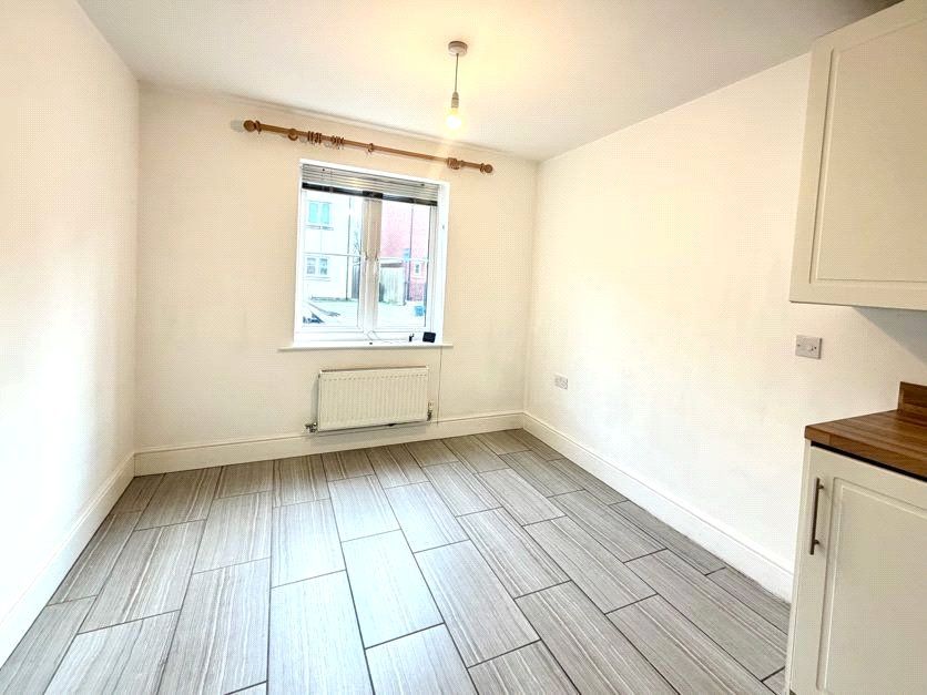 Property photo 3 of 15 Picture No. 27