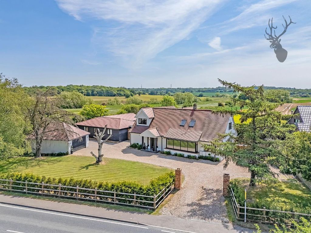 Property photo 1 of 52