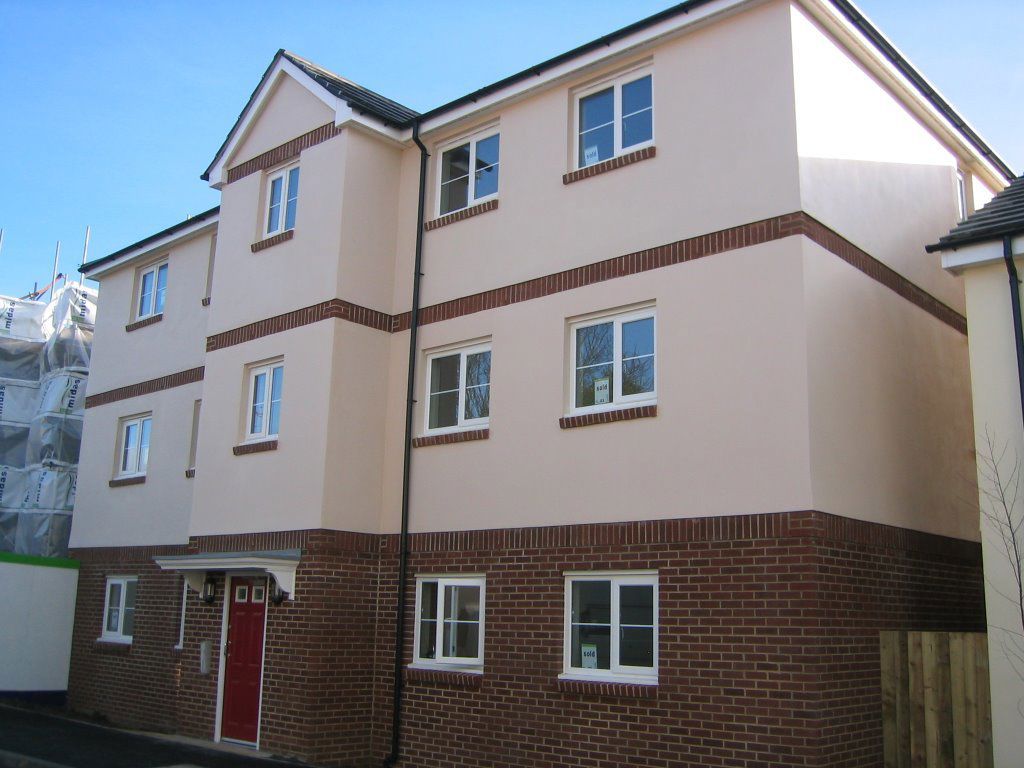 Property photo 1 of 3