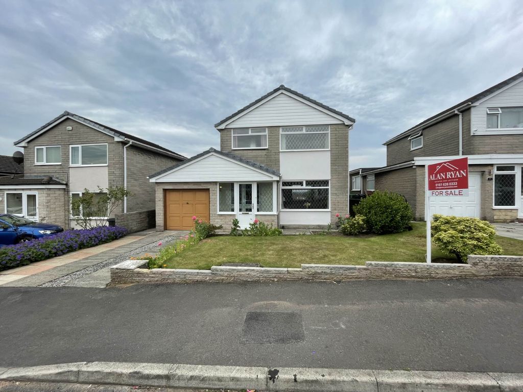 Property photo 1 of 21