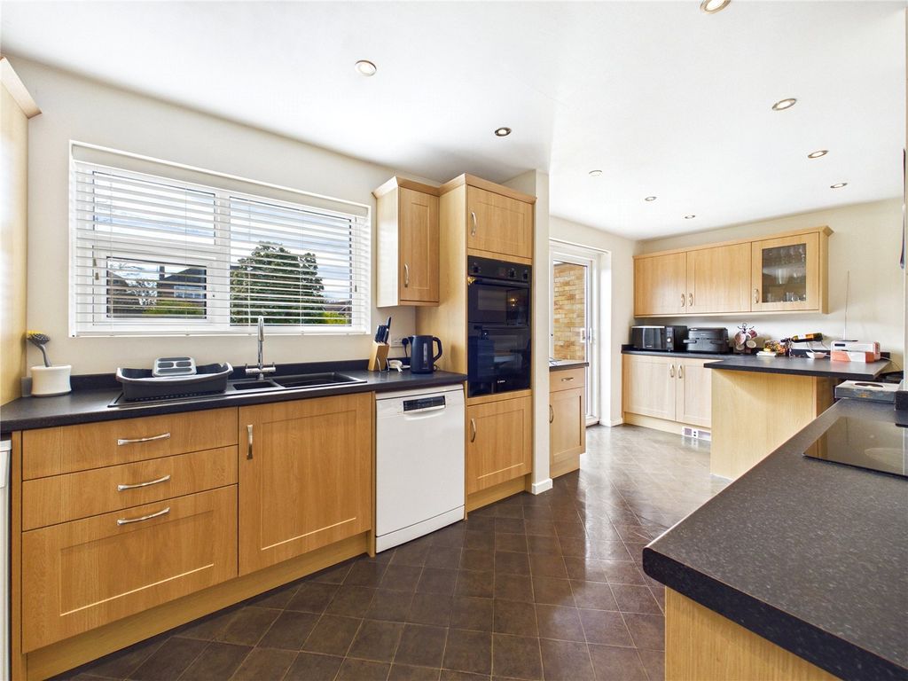 Property photo 3 of 17 Picture No. 38