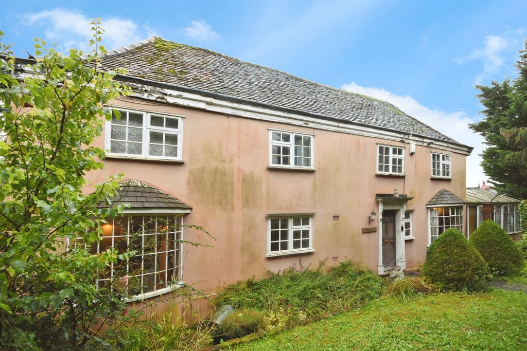 Property photo 1 of 16