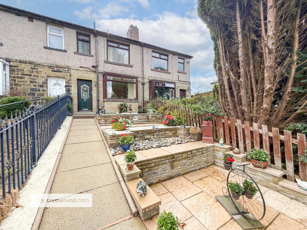 Property photo 1 of 33