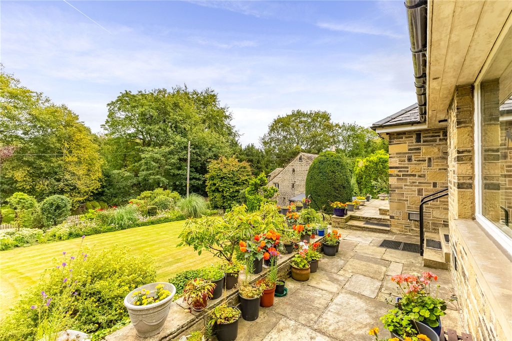 Additional image 23 of 3 bed detached house for saleStoney Bank Lane, Thongsbridge, Holmfirth HD9