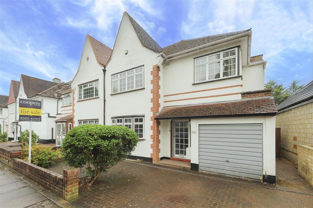Property photo 1 of 10