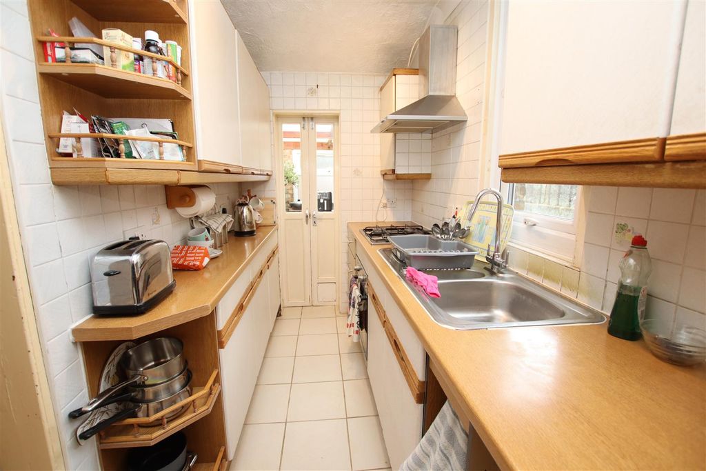 Additional image 6 of 3 bed terraced house for saleSt. Albans Road, Dartford DA1