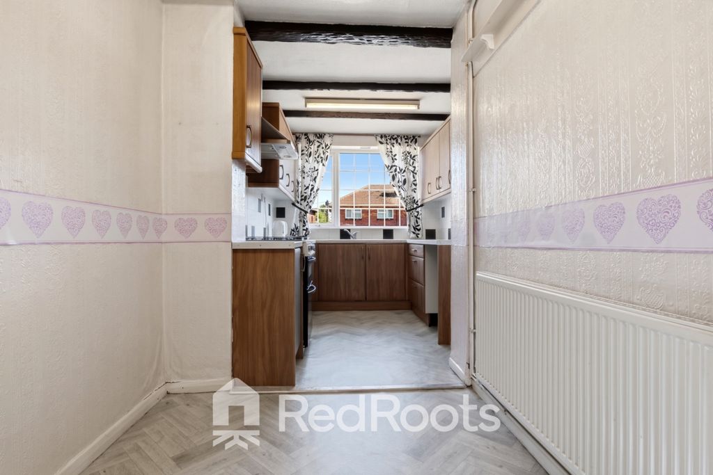 Property photo 3 of 21 4960073