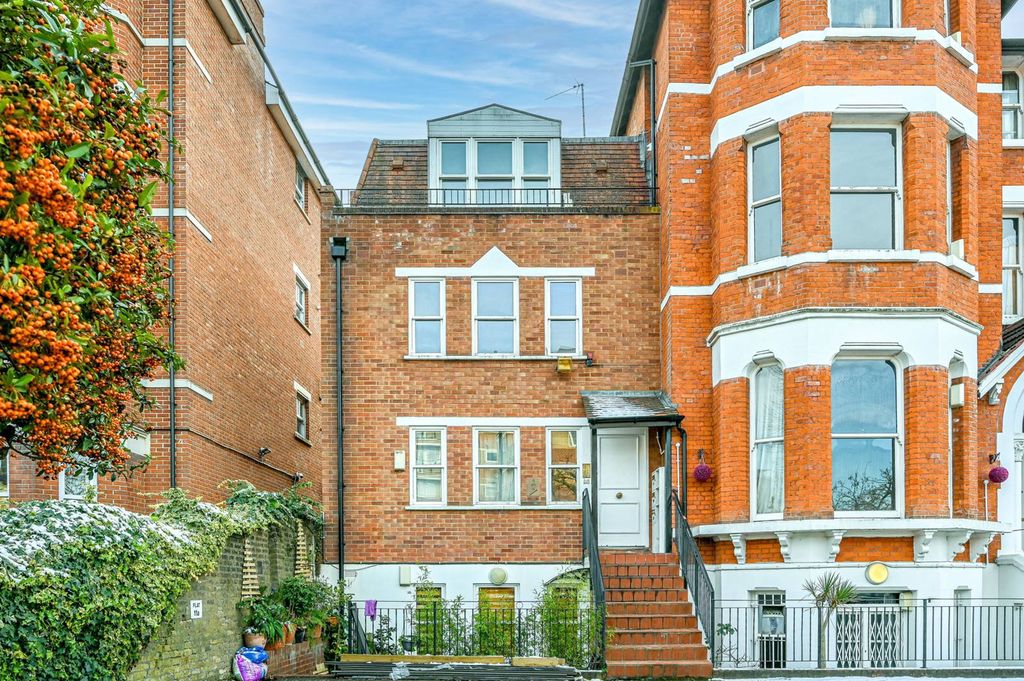 Property photo 1 of 6