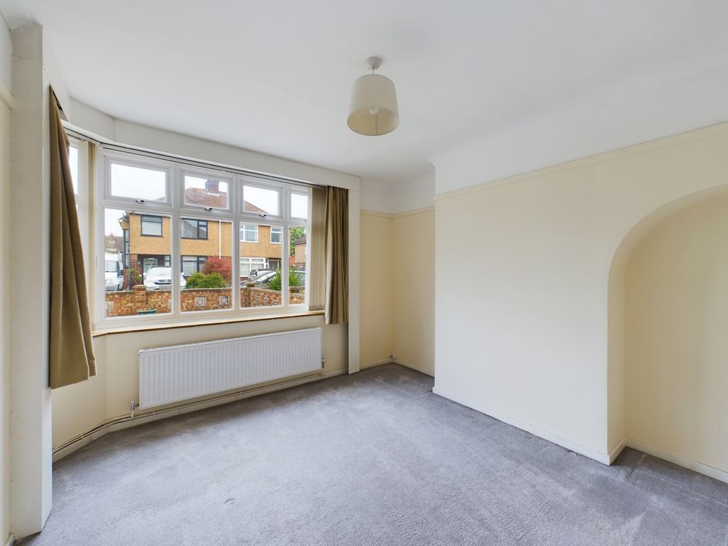 Property photo 2 of 17 Cam02545G0-Pr0159-Still001