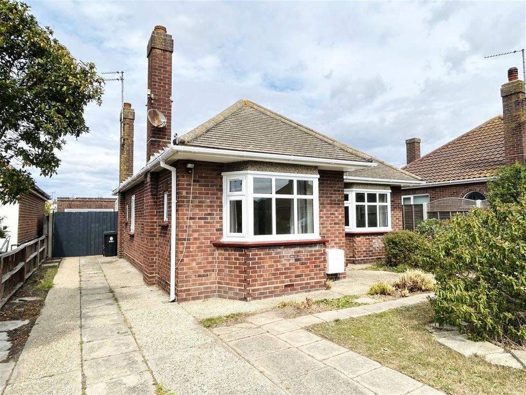 Property photo 1 of 11 External.Jpeg
