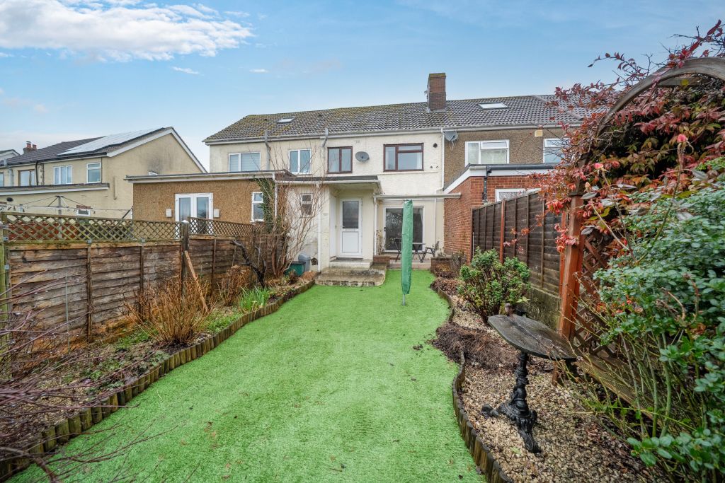 Property photo 2 of 23